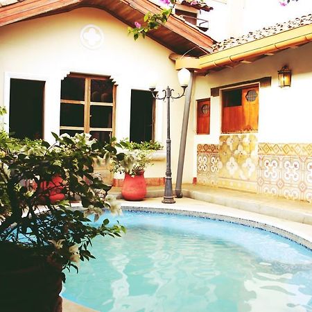 Hostal Sonati Leon Exterior photo
