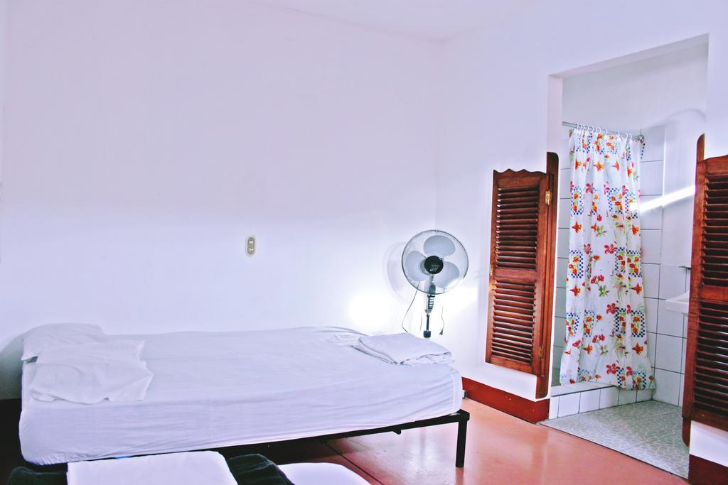 Hostal Sonati Leon Exterior photo